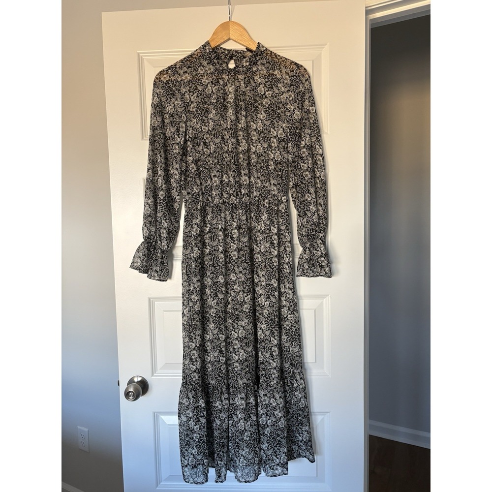 Banana Republic Floral Ruffle Maxi Dress Chiffon Long Sleeve Black White Size 4